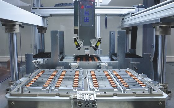 Całkowicie automatyczna maszyna do sortowania płytek IC Maszyny do produkcji płytek 220V/50Hz