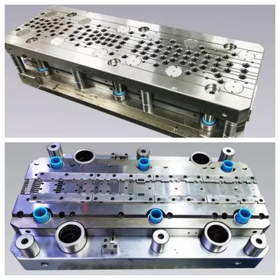 Wysokiej precyzji ramy ołowiane IC Stamping Form Z elektroplatacji obróbki powierzchni